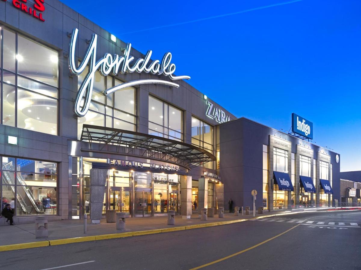 Beautiful Townhouse Near Yorkdale Mall, Wilson Subway Apartment Toronto Luaran gambar